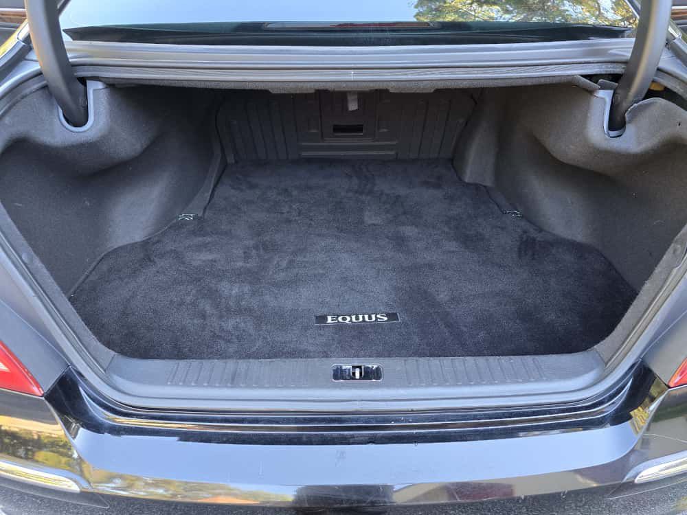 2011 Hyundai Equus Image 25