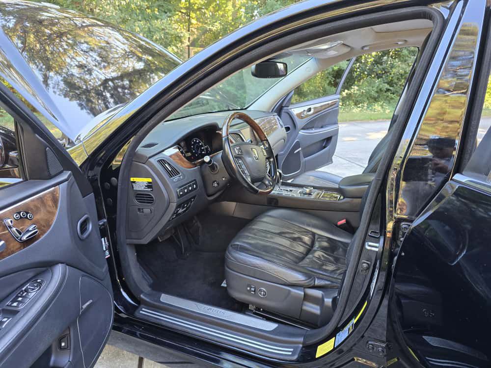 2011 Hyundai Equus Image 34