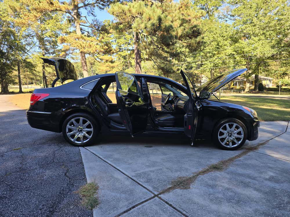 2011 Hyundai Equus Image 40