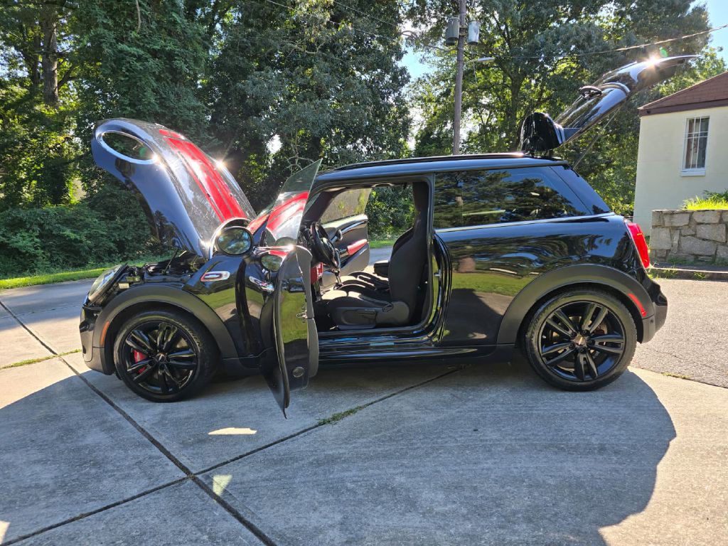 2018 MINI Cooper Image 3