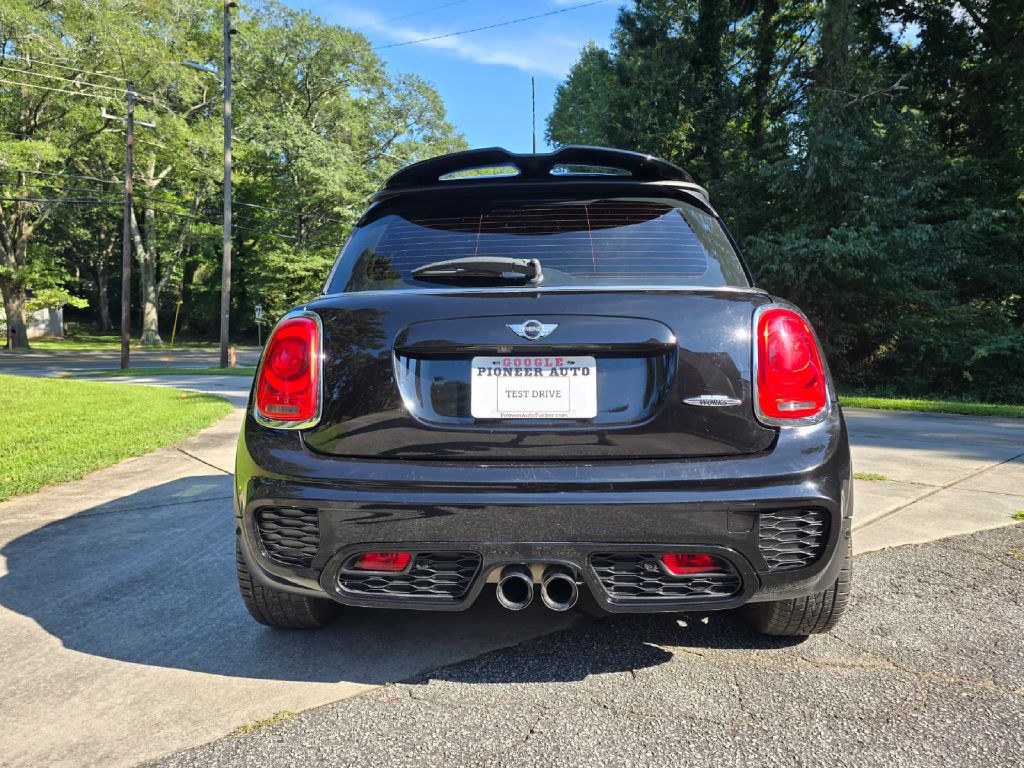 2018 MINI Cooper Image 4