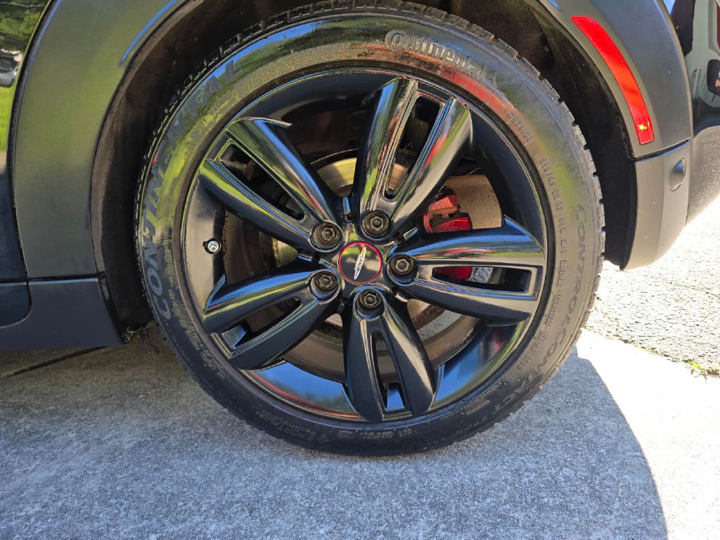 2018 MINI Cooper Image 15