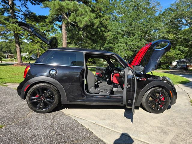2018 MINI Cooper Image 35