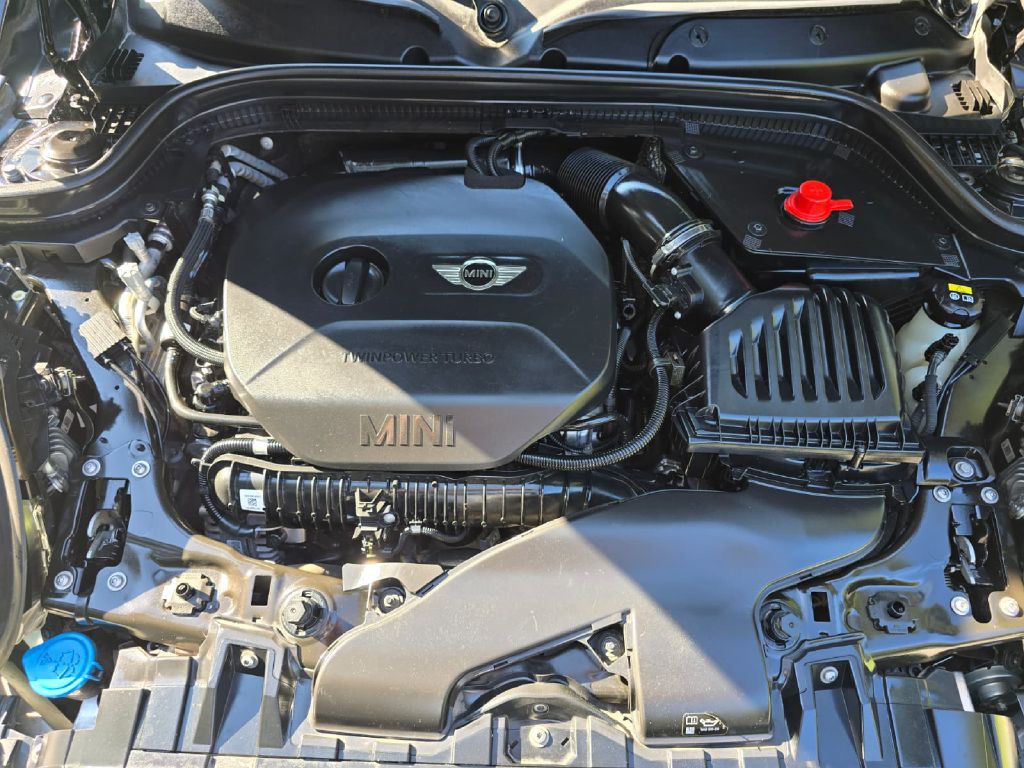 2018 MINI Cooper Image 37