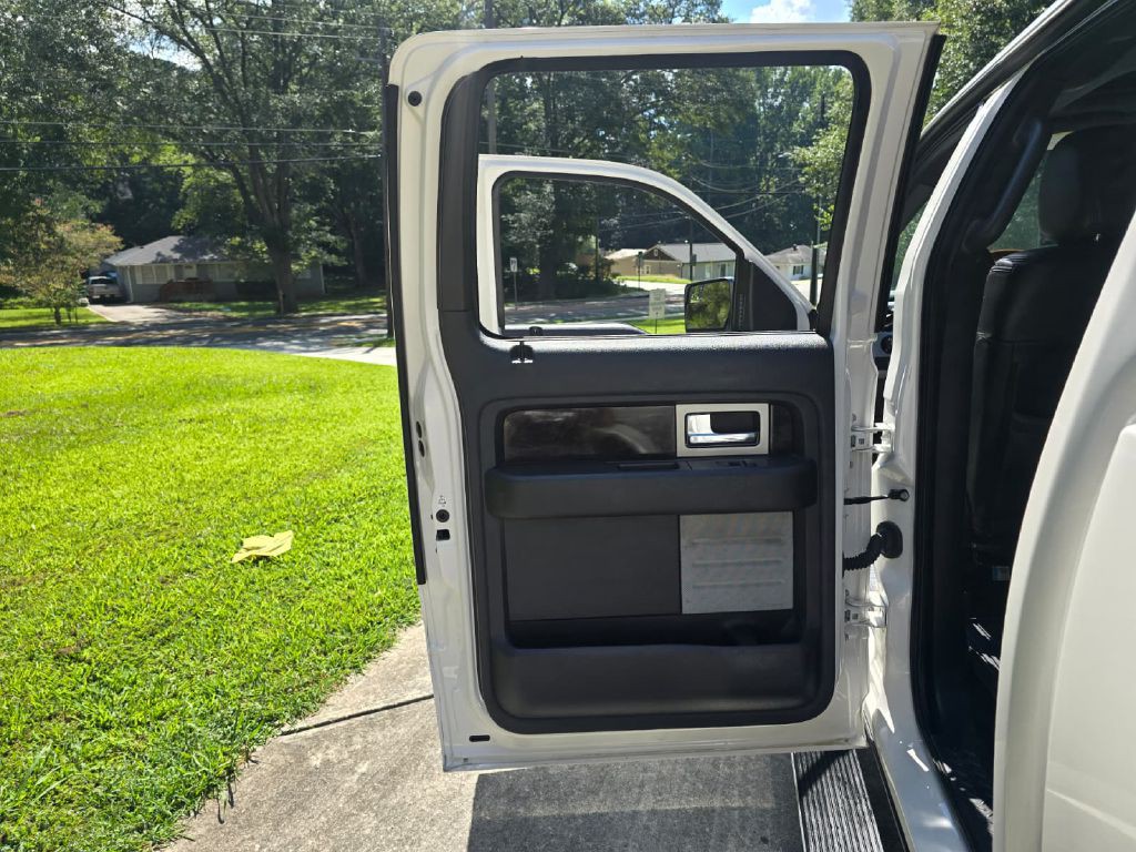 2013 Ford F-150 Image 48