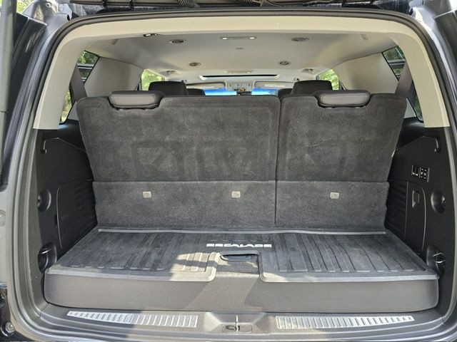 2019 Cadillac Escalade Image 19