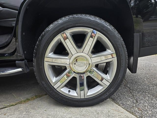 2019 Cadillac Escalade Image 38