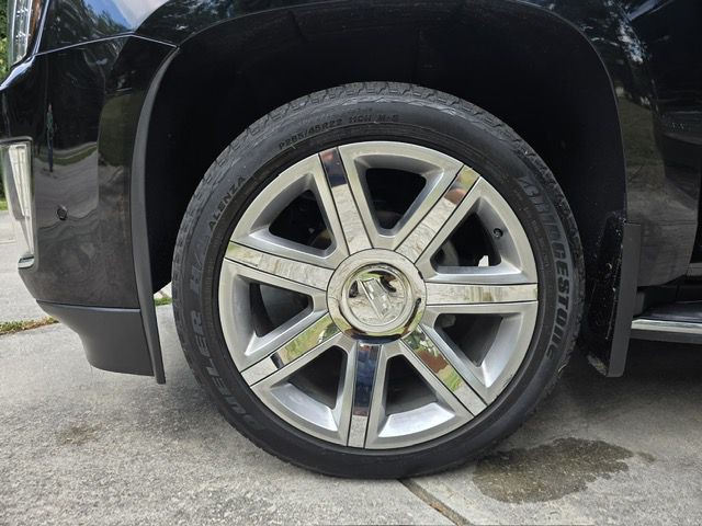 2019 Cadillac Escalade Image 39