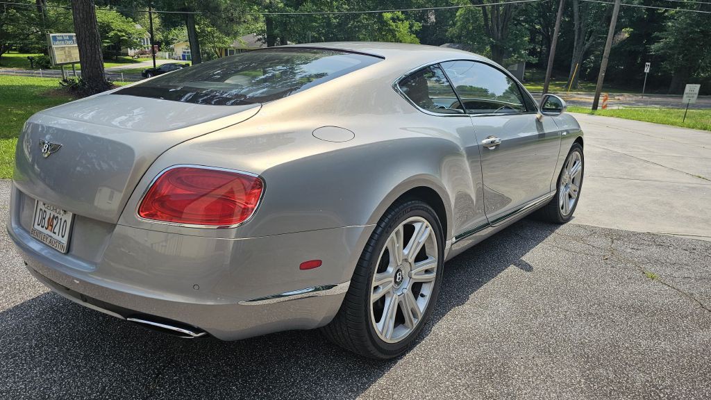 2015 Bentley Continental Image 31
