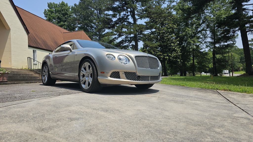 2015 Bentley Continental Image 35