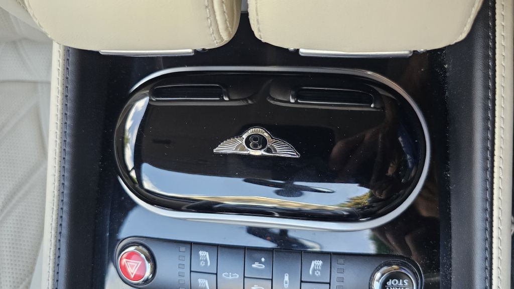 2015 Bentley Continental Image 53