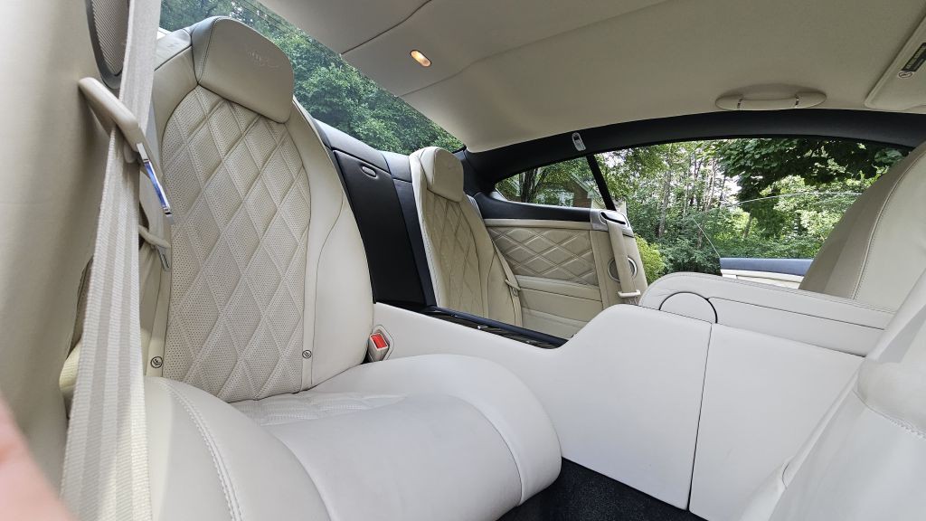 2015 Bentley Continental Image 69