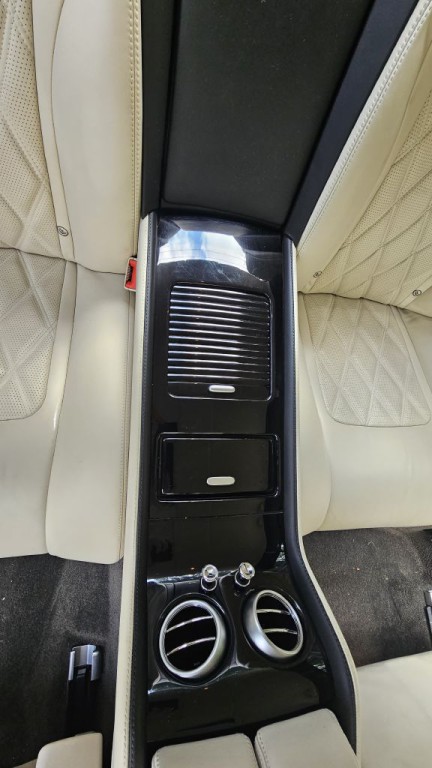2015 Bentley Continental Image 74