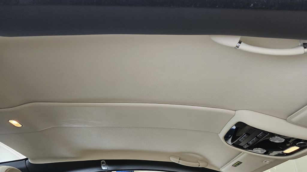 2015 Bentley Continental Image 75