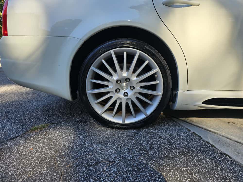 2011 Maserati Quattroporte Image 15