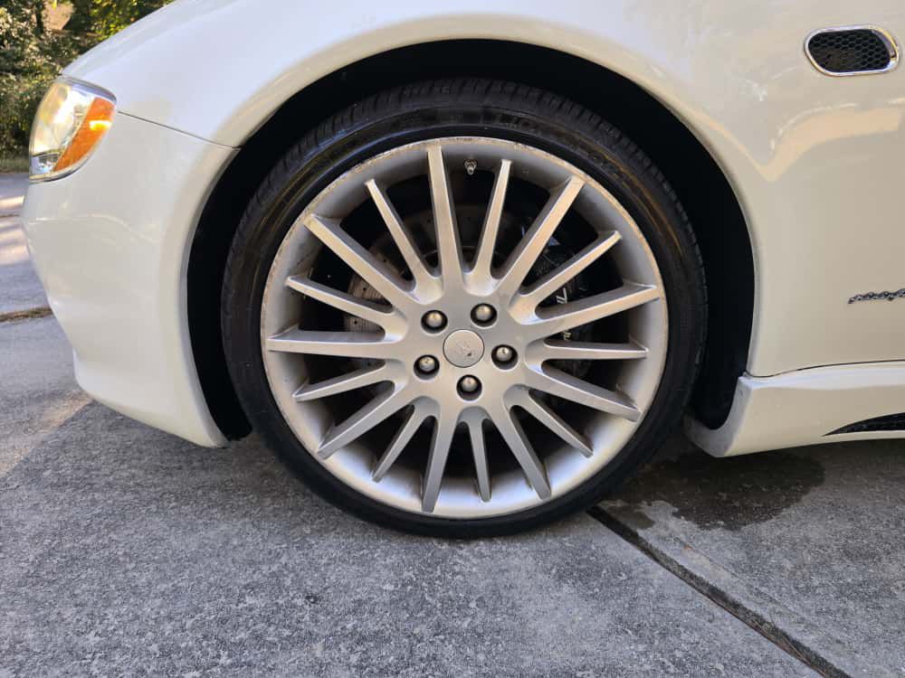 2011 Maserati Quattroporte Image 17