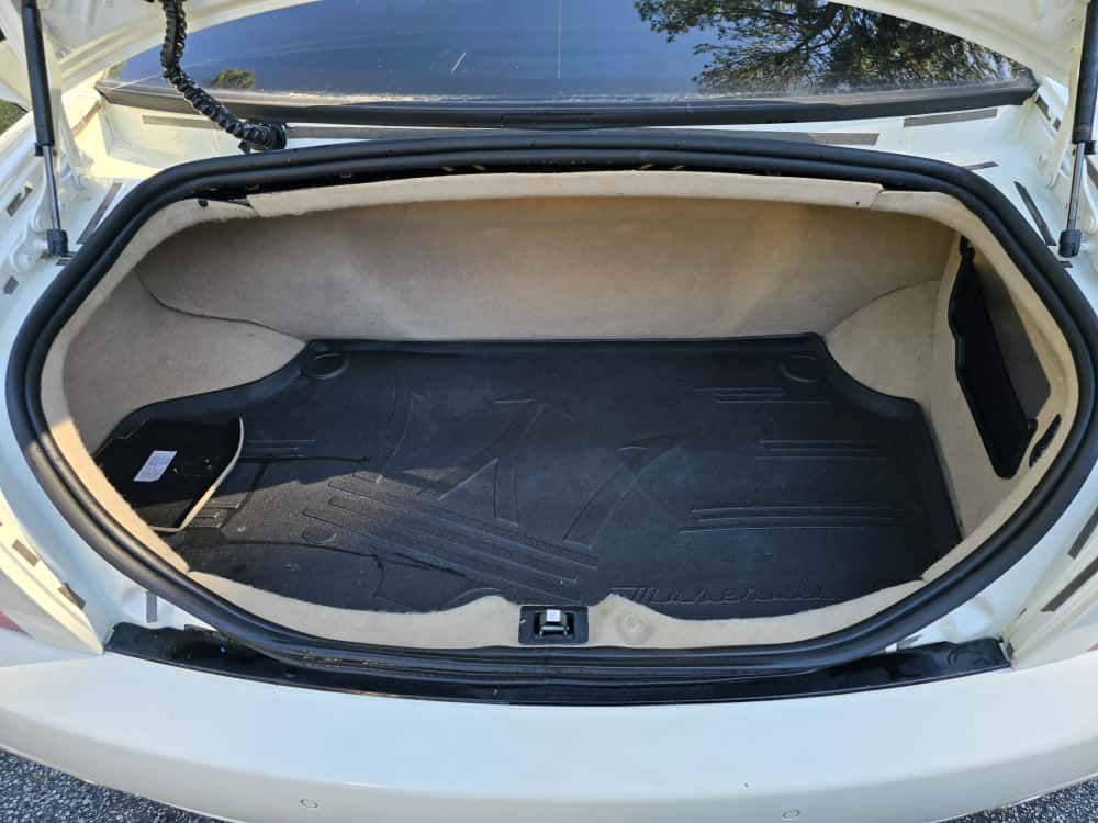 2011 Maserati Quattroporte Image 28