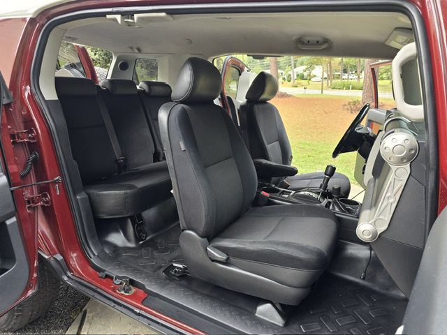 2008 Toyota FJ Cruiser Image 24