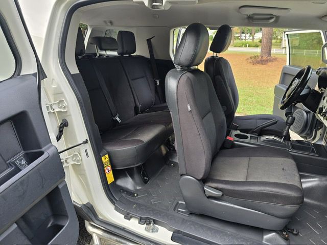 2014 Toyota FJ Cruiser Image 6