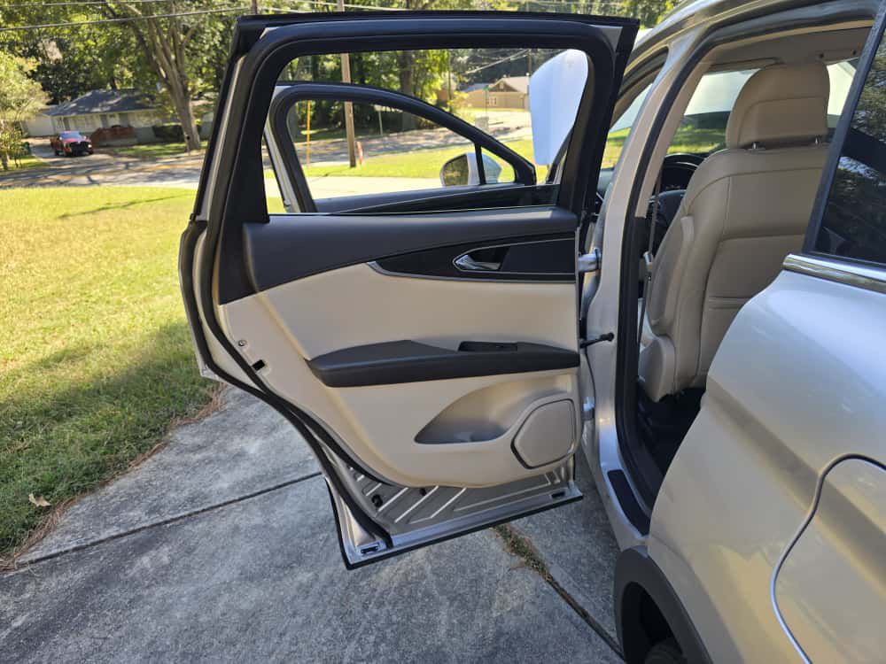 2017 Lincoln MKX Image 21