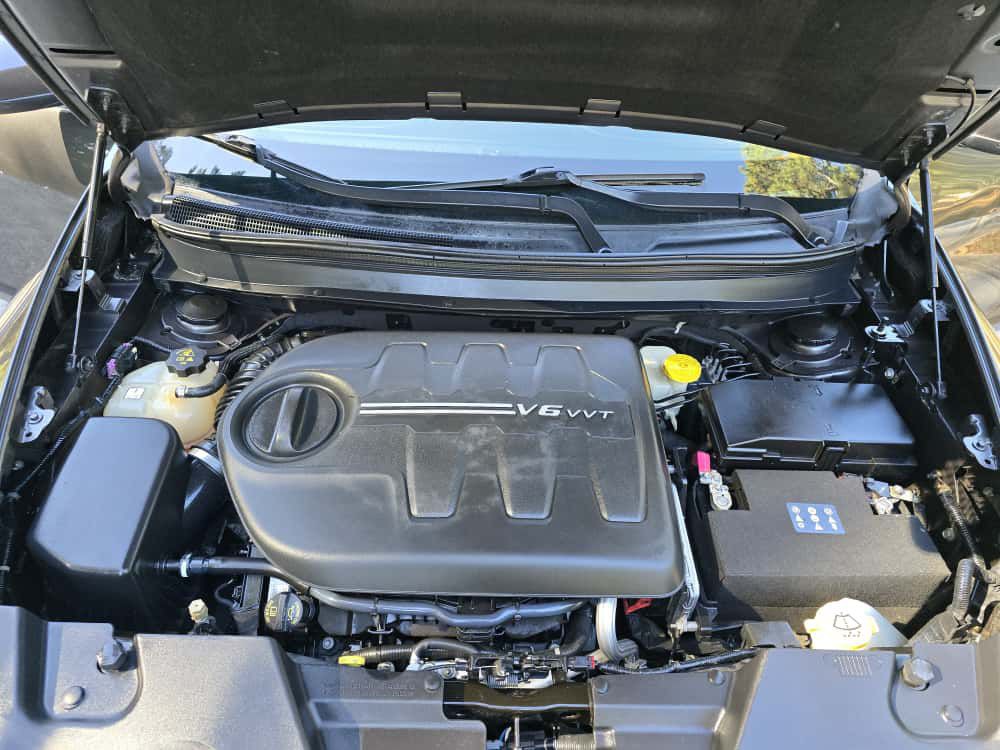 2016 Jeep Cherokee Image 8