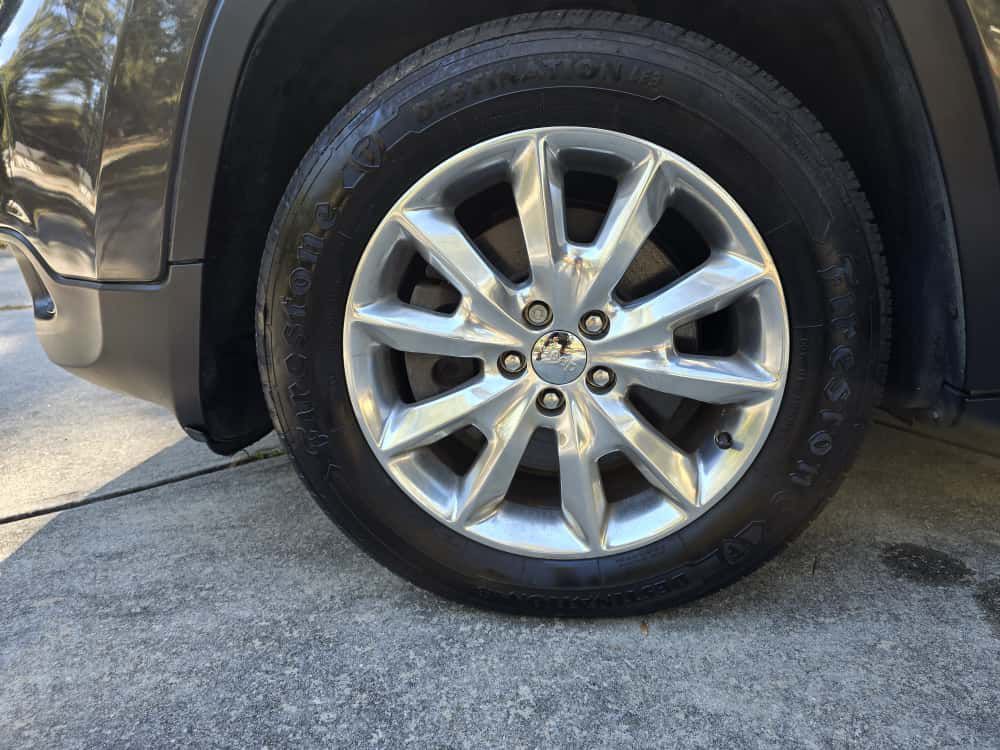 2016 Jeep Cherokee Image 15