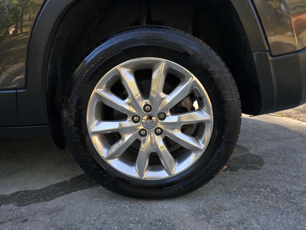 2016 Jeep Cherokee Image 17