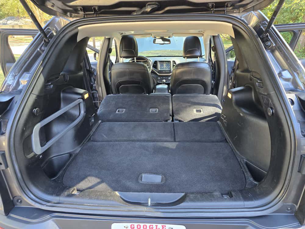 2016 Jeep Cherokee Image 23