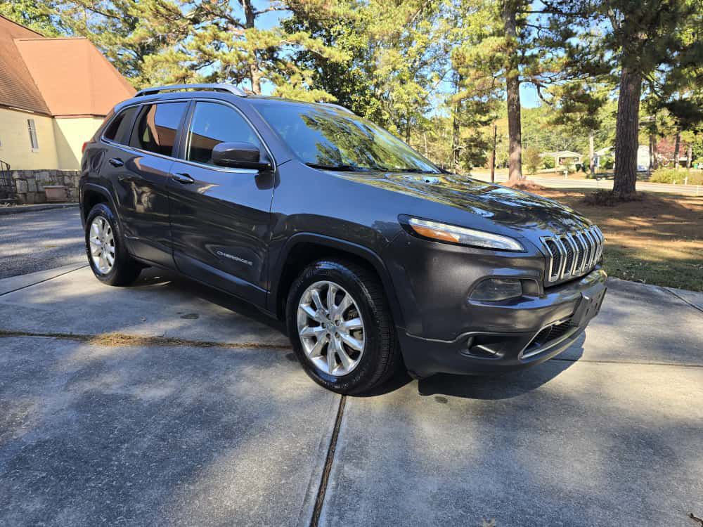 2016 Jeep Cherokee Image 39