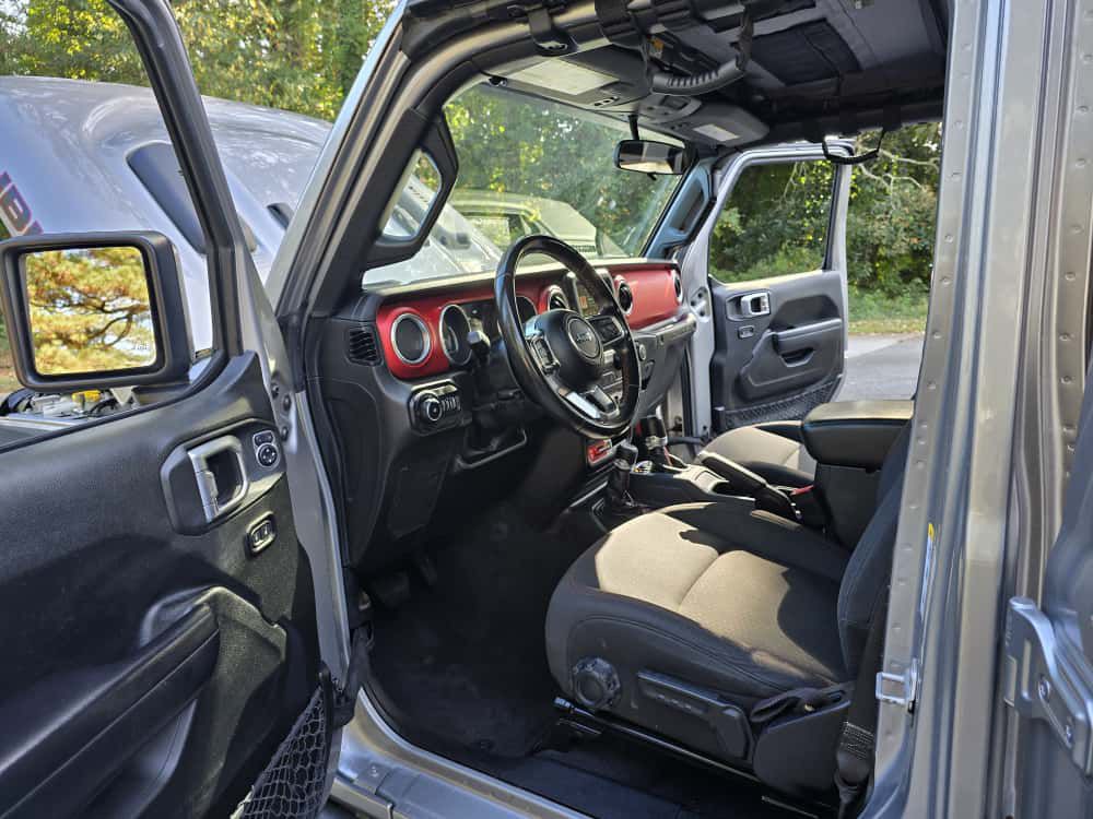 2020 Jeep Wrangler Unlimited Image 32