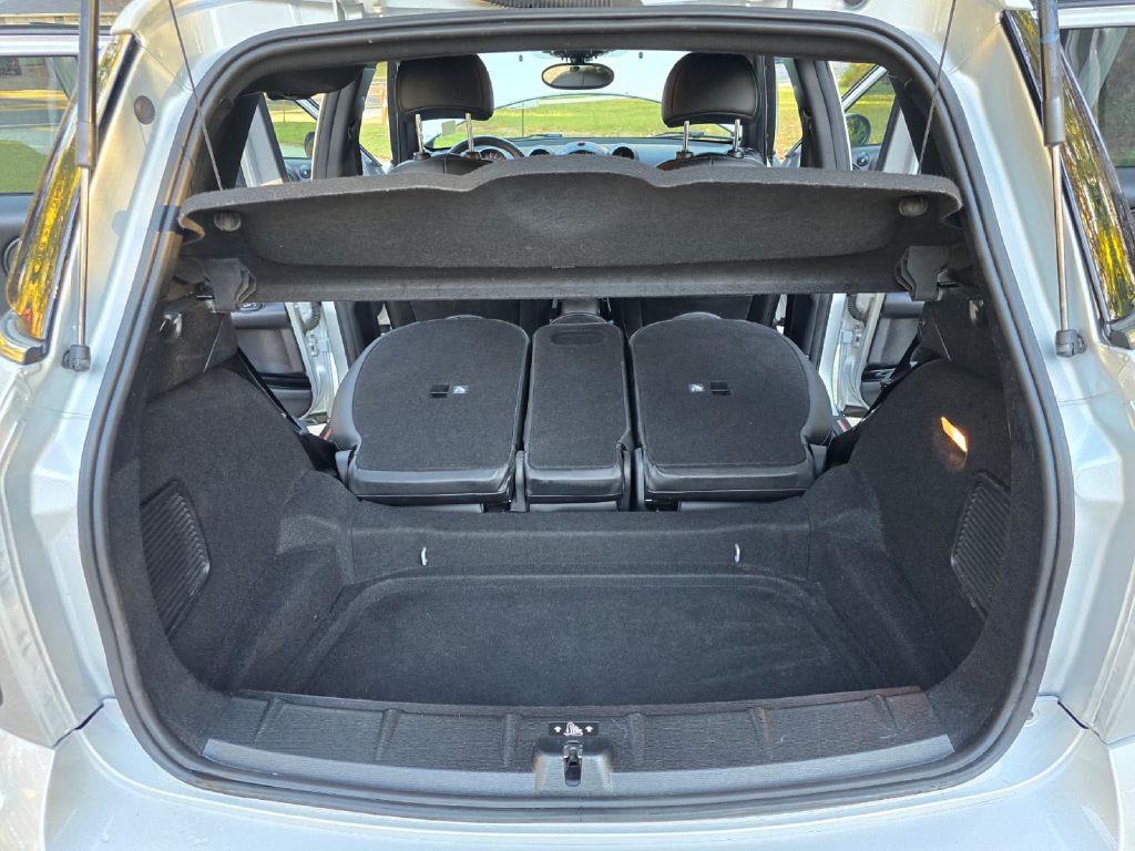 2016 MINI Cooper Image 8