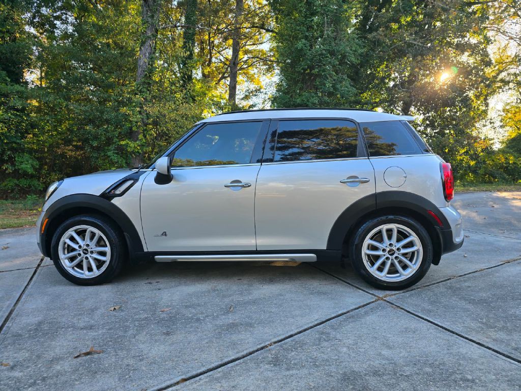 2016 MINI Cooper Image 38