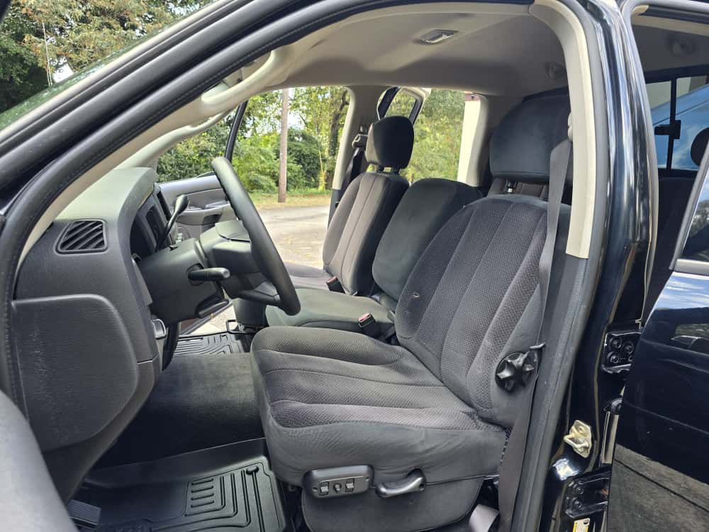 2005 Dodge Ram 1500 Image 5