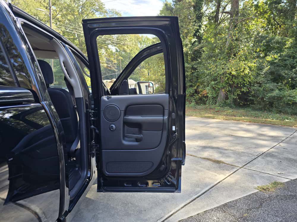 2005 Dodge Ram 1500 Image 10