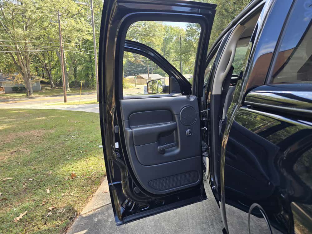 2005 Dodge Ram 1500 Image 12