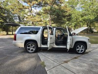 Image for 2014 Chevrolet Suburban 1500 LTZ ID: 6903097