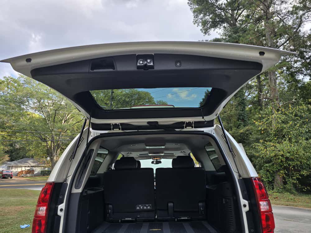 2014 Chevrolet Suburban Image 28