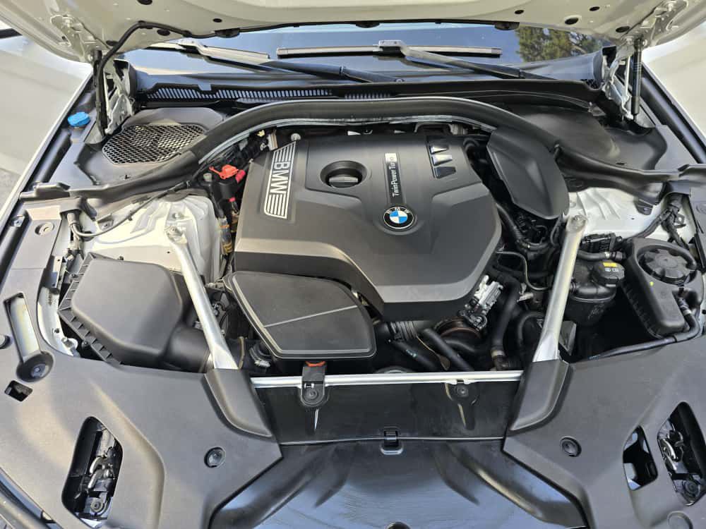 2019 BMW 5 Series Image 34