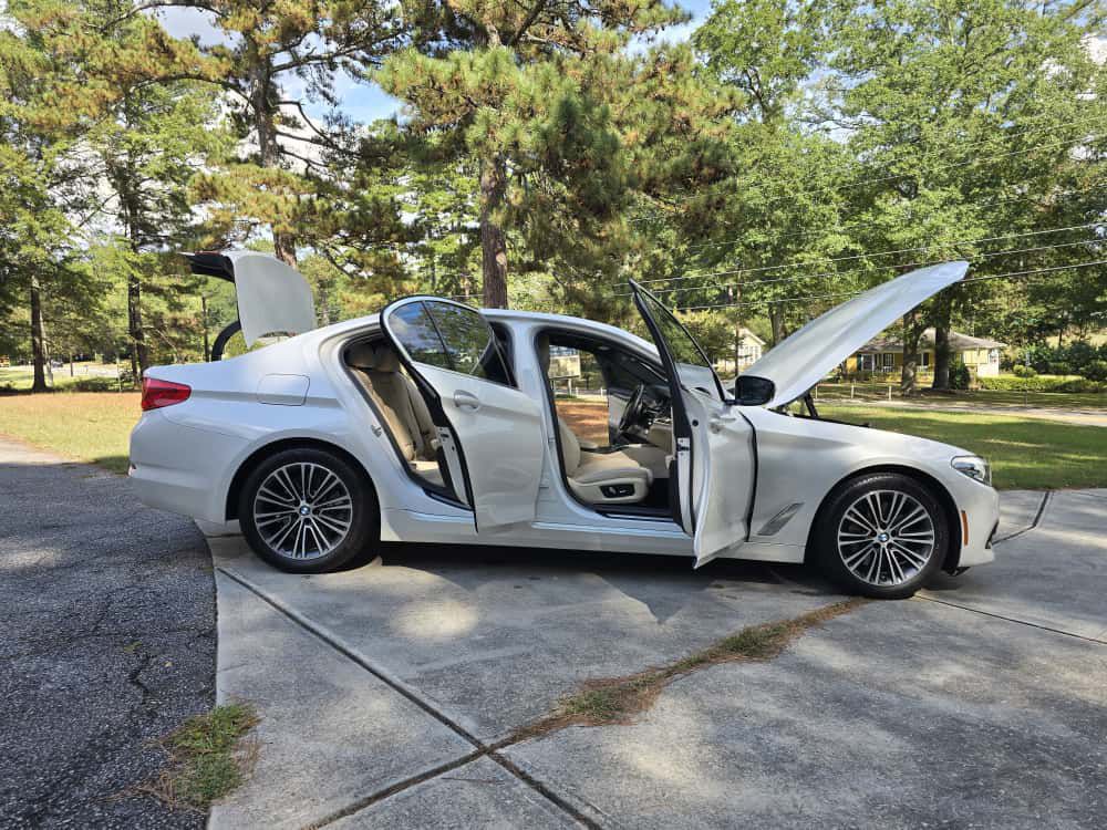 2019 BMW 5 Series Image 36