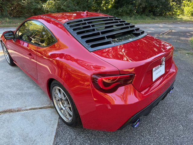 2013 Scion FR-S Image 5