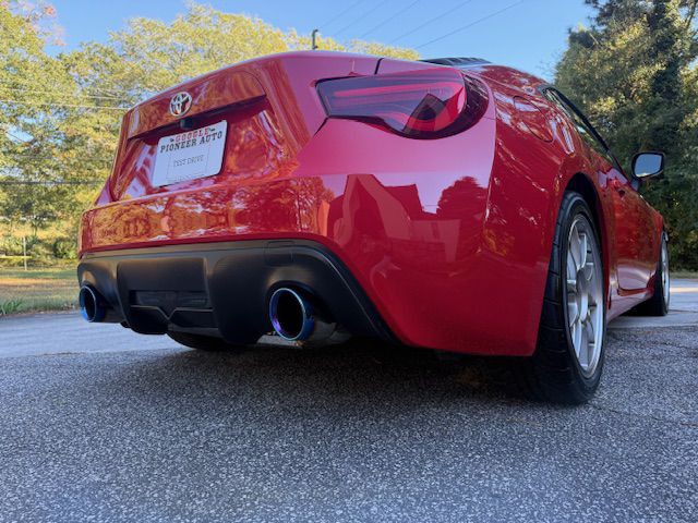 2013 Scion FR-S Image 6