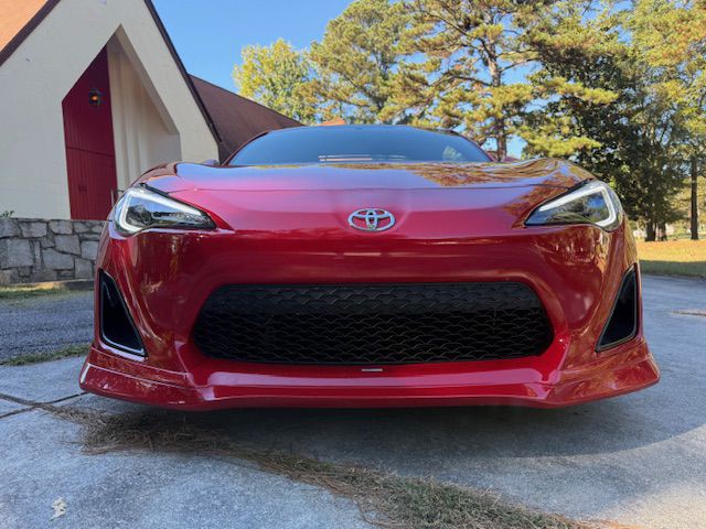 2013 Scion FR-S Image 11