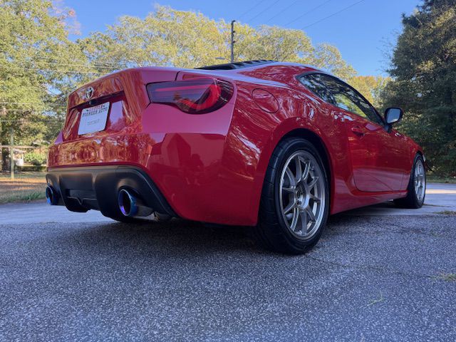 2013 Scion FR-S Image 14