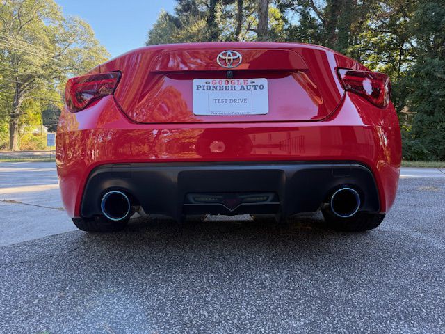 2013 Scion FR-S Image 18