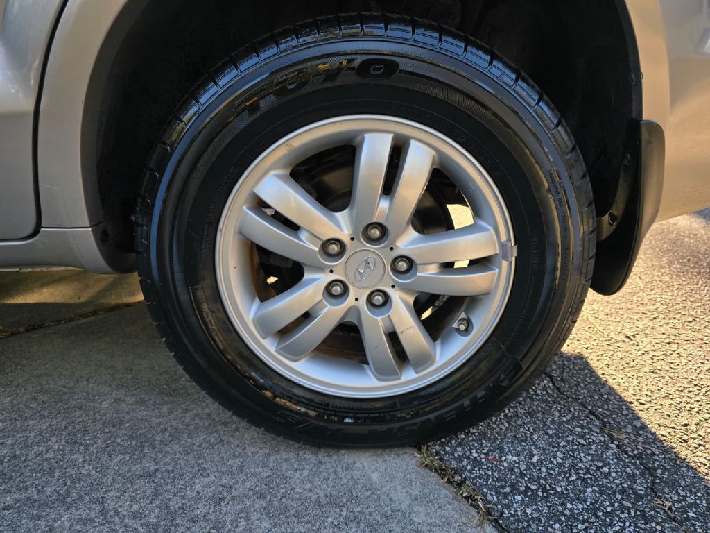 2006 Hyundai Tucson Image 13