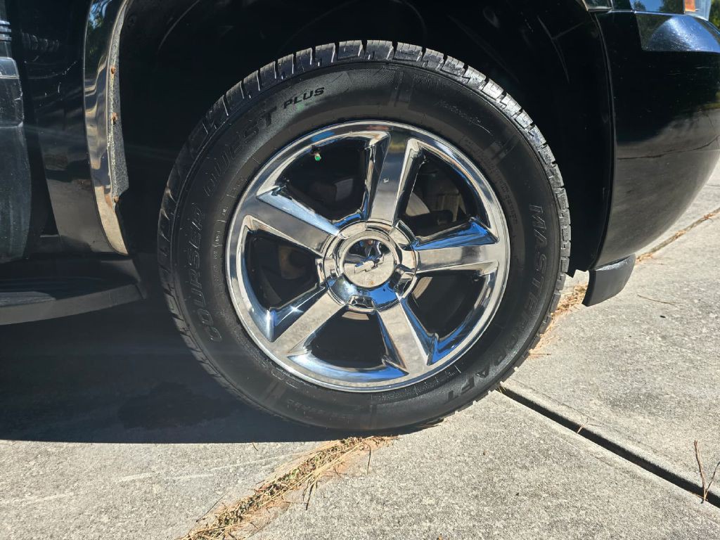2013 Chevrolet Tahoe Image 14