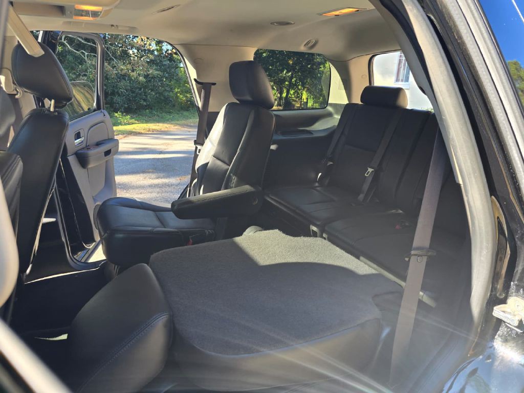 2013 Chevrolet Tahoe Image 31