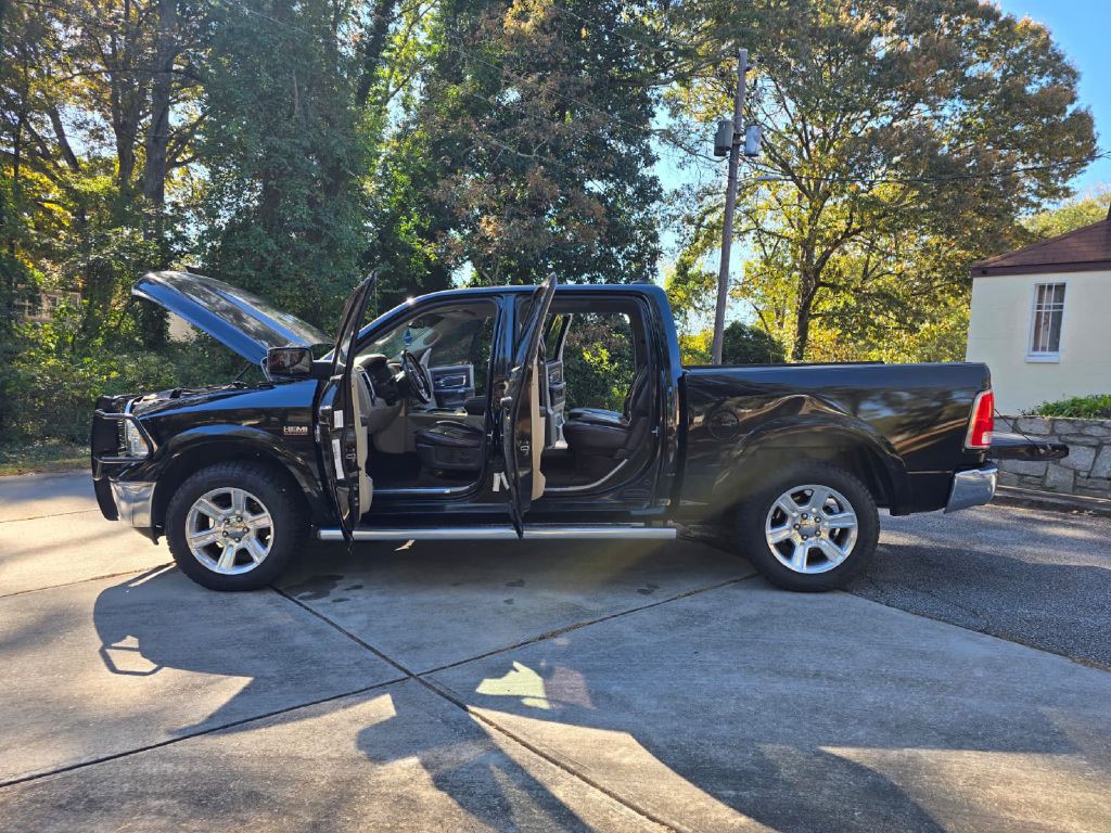 2014 RAM 1500 Image 5