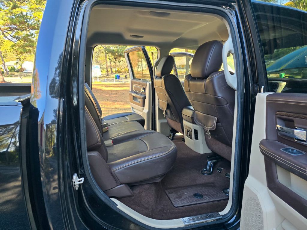 2014 RAM 1500 Image 17