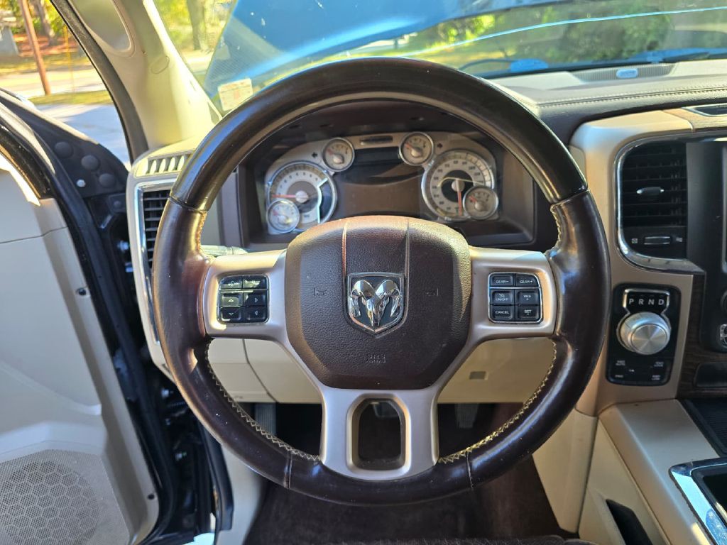 2014 RAM 1500 Image 24